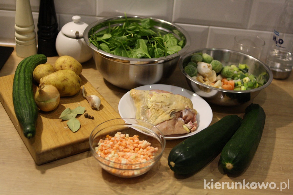 zupa z zielonych warzyw dla dzieci
