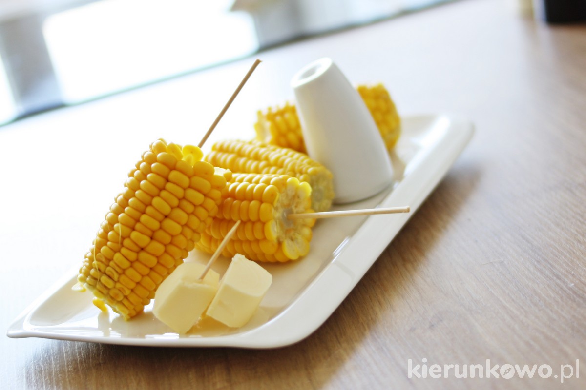 gotowana kukurydza