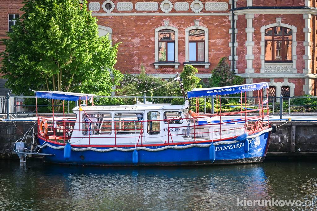 Statek wycieczkowy na Brdzie w Bydgoszczy bydgoszcz w jeden dzień