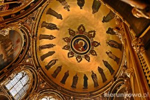 złota kaplica w poznaniu