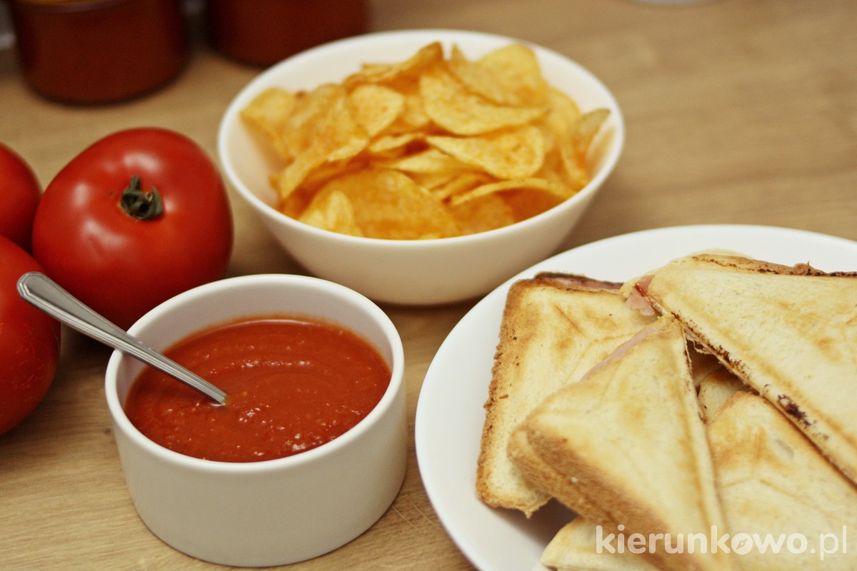 domowy ketchup z pomidorów