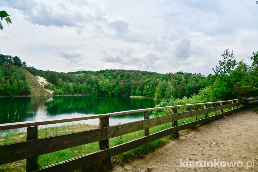 Punkt widokowy na Jezioro Turkusowe w Wapnicy