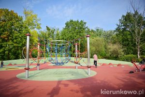 Plac zabaw w Parku Wodziczki