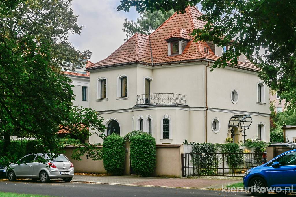 Elegancka willa przy ul. Śląskiej 21 (przy pl. Spiskim)