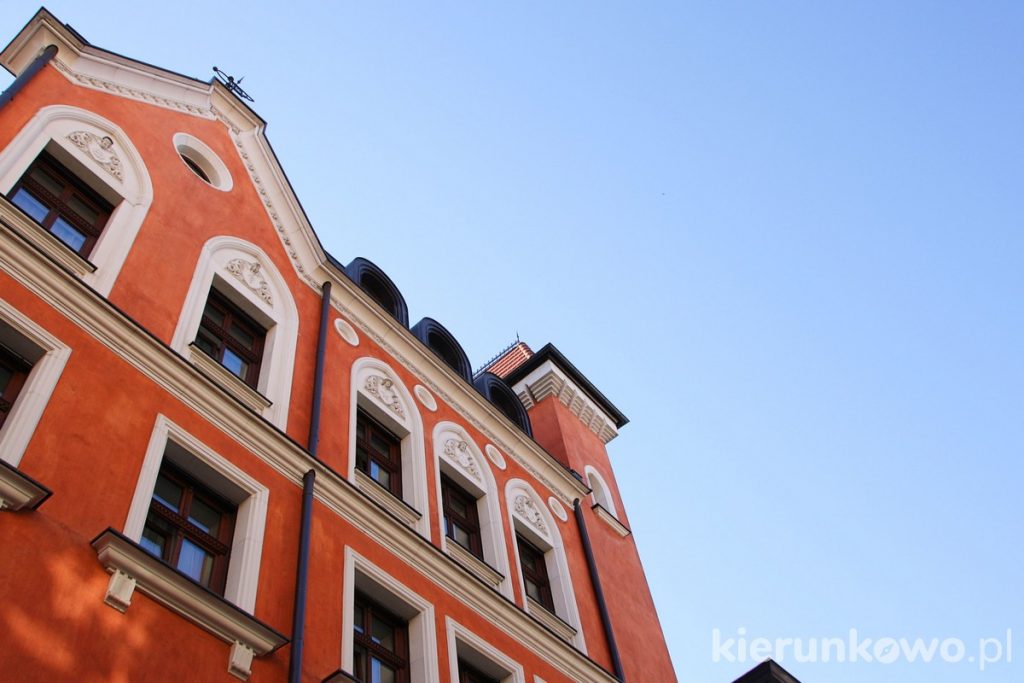 palazzo rosso wrocławska poznań stare miasto w poznaniu