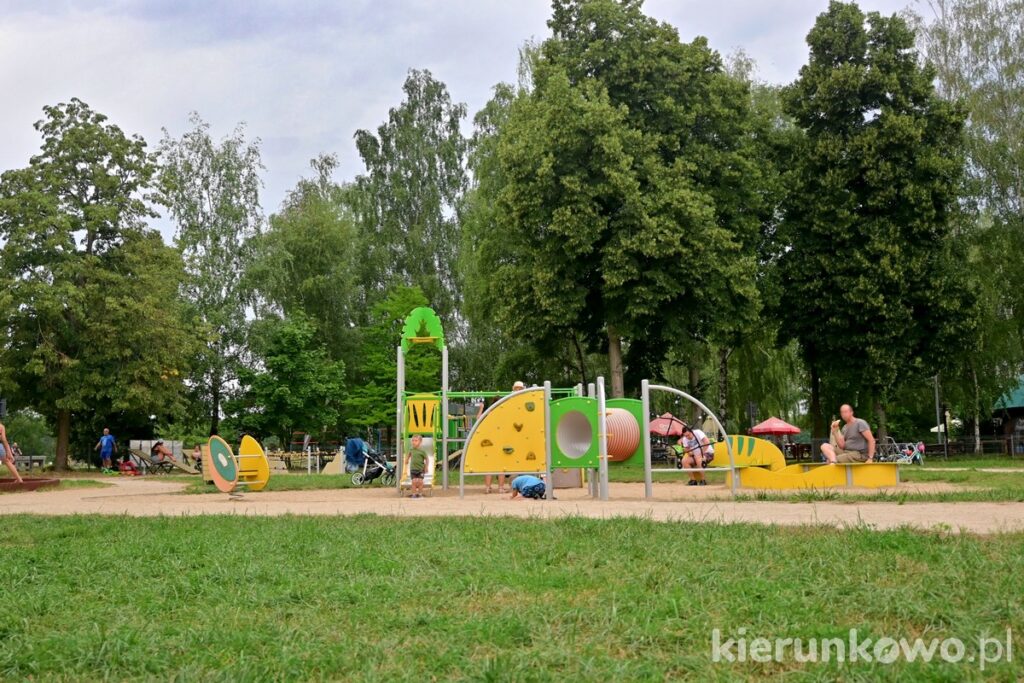 Plac zabaw nad Jeziorem Strzeszyńskim place zabaw w poznaniu