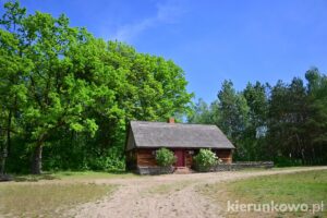 Muzeum Kultury Ludowej w Osieku nad Notecią skansen w osieku drewniana chałupa skarby architektury drewnianej