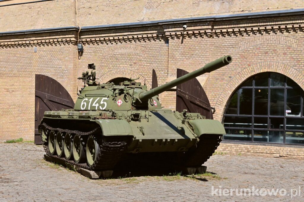 t-55 poznań cytadela muzeum uzbrojenia Park cytadela w poznaniu