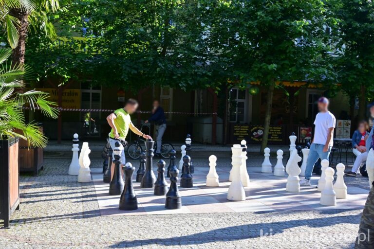 szachy szachownica w kudowie-zdroju