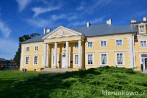 pałac w racocie pałac racot klasycystyczny