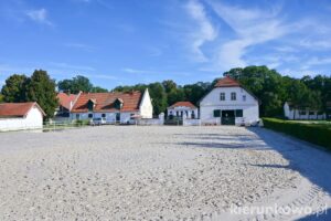 racot stadnina koni wybieg