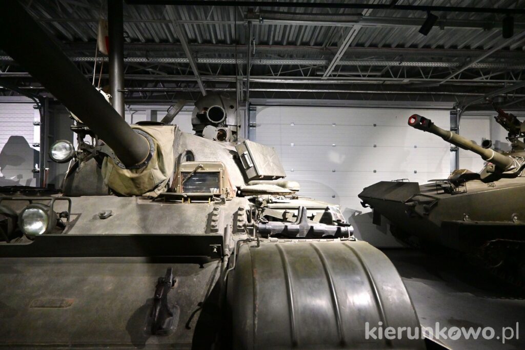 czołg t-55A poznań