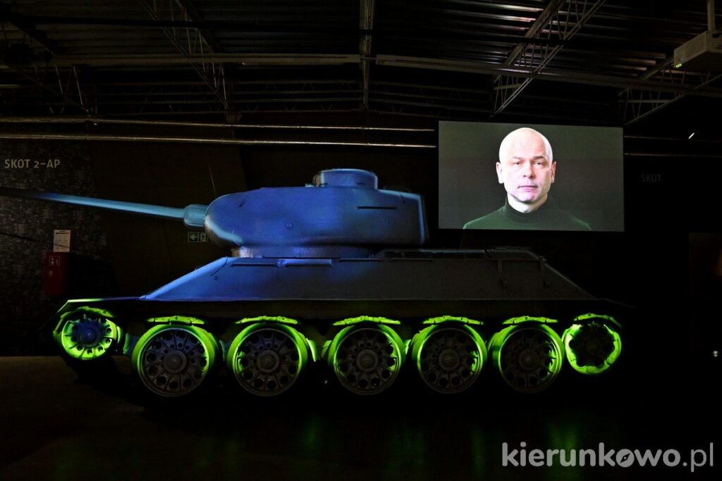 multimedialny t-34 ekspozycja muzeum w poznaniu