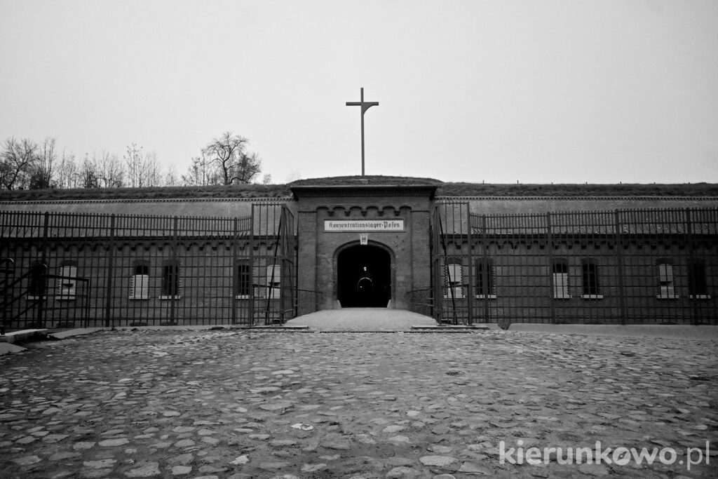 fort VII muzeum martyrologii Wielkopolan poznań konzetrationslager posen brama główna wejście główne