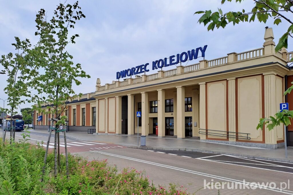 dworzec kolejowy w kaliszu pkp