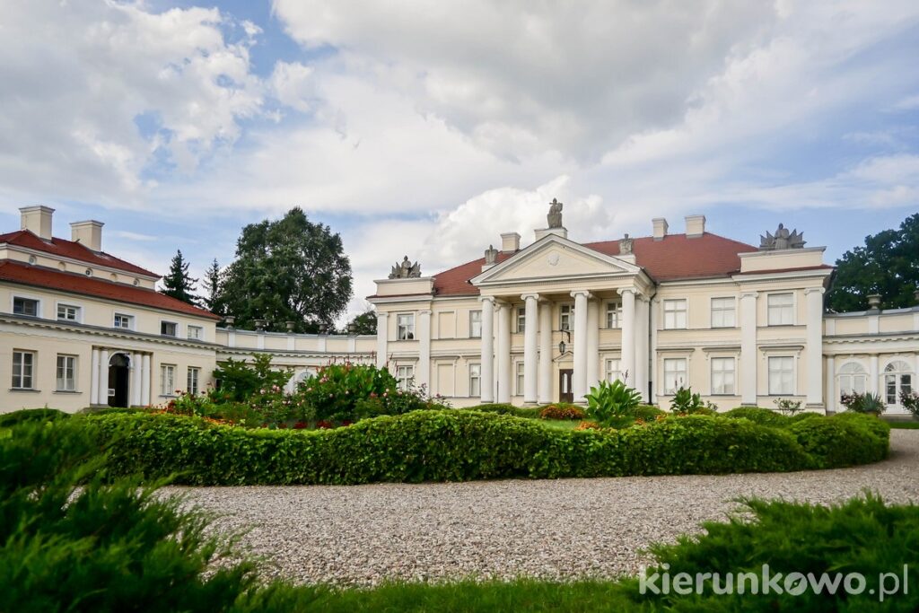 pałac w śmiełowie muzeum adama mickiewicza w śmiełowie