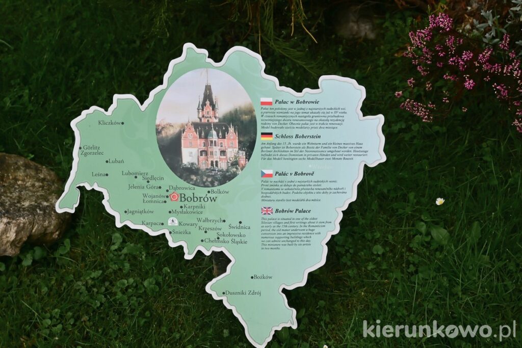 tabliczka informacyjna park miniatur zabytków dolnego śląska