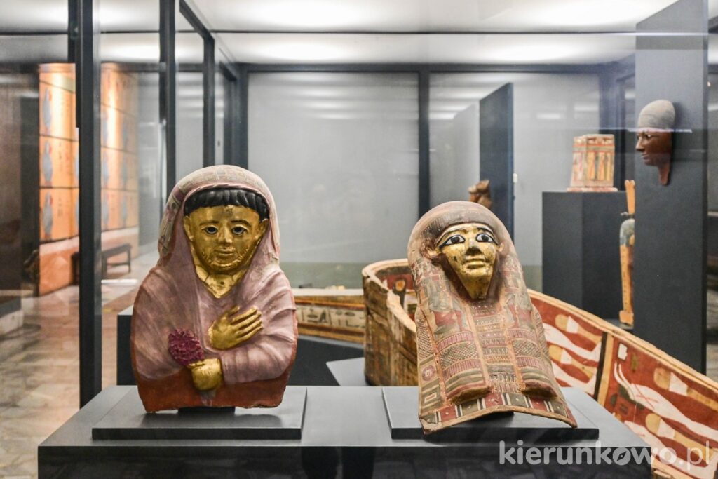 maski sarkofagi pośmiertne wystawa ekspozycja Muzeum Archeologiczne w Poznaniu starożytny egipt życie i śmierć muzea w poznaniu