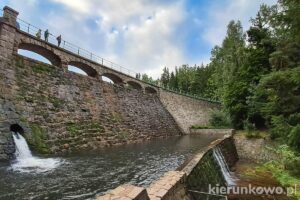 zapora na łomnicy w karpaczu co warto zobaczyć w karpaczu
