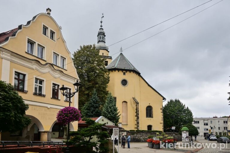kowary atrakcje kościół pw. Imienia NMP w kowarach