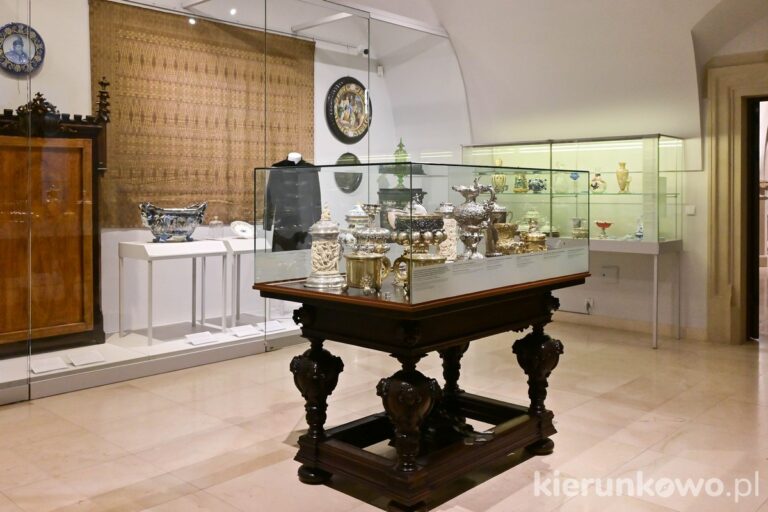 gablota ekspozycja muzeum poznań na zamku