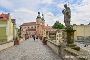 kłodzko atrakcje gotycki most nad młynówką atrakcje w kłodzku rzeźby polska mała praga gdzie na majówkę pomysł na majówkę jednodniowe citybreaki
