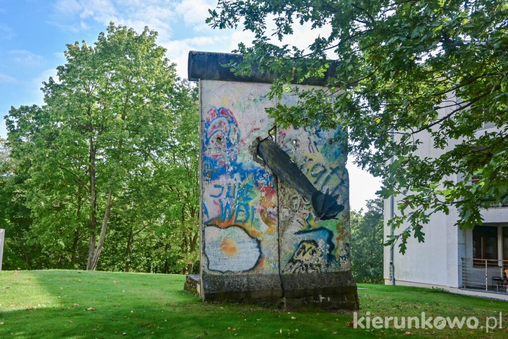 fragment muru berlińskiego w gnieźnie