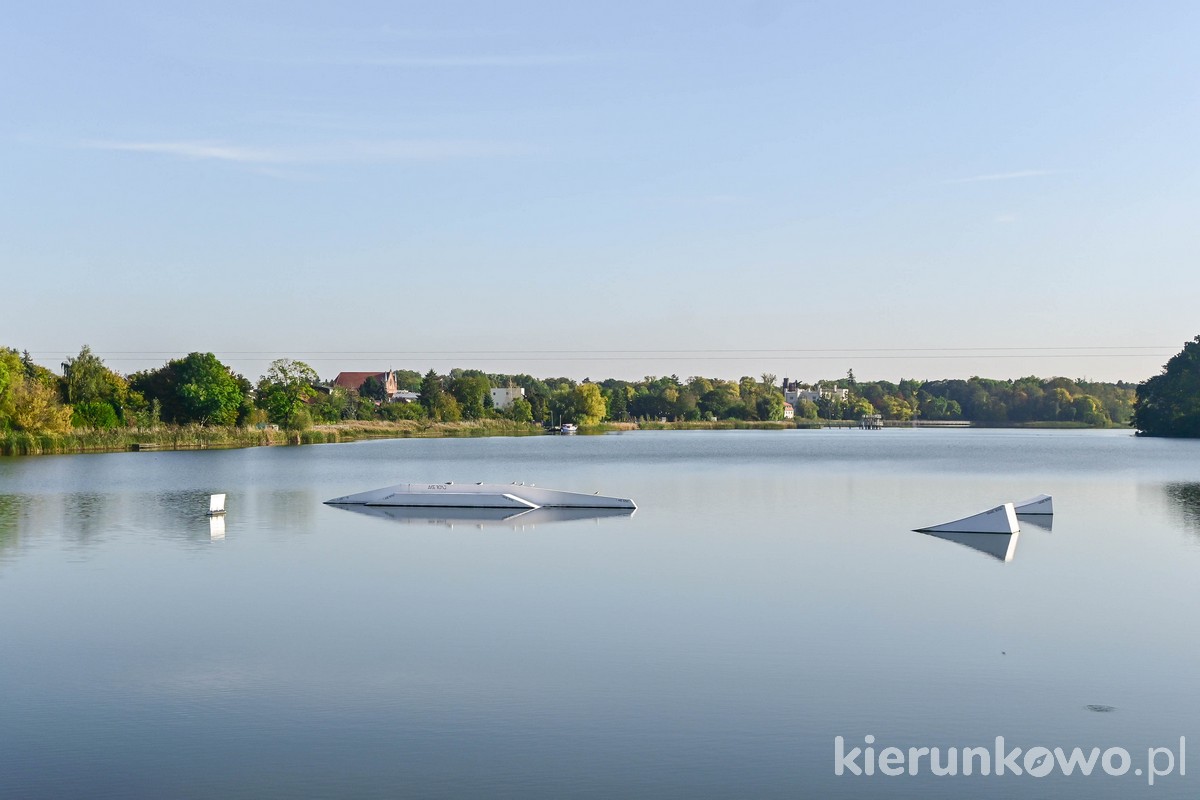 tor wake board kórnik jezioro kórnickie