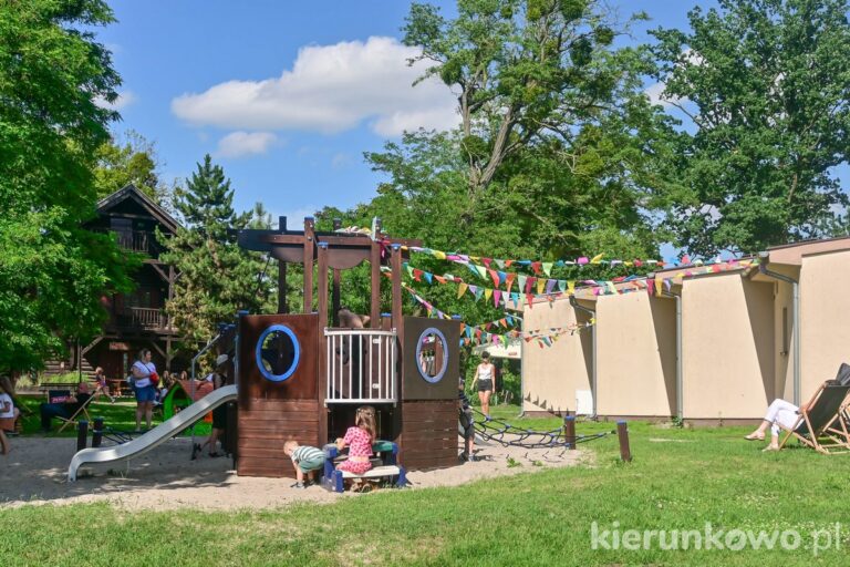 atrakcje dla dzieci w zaniemyślu plac zabaw na wyspie edwarda