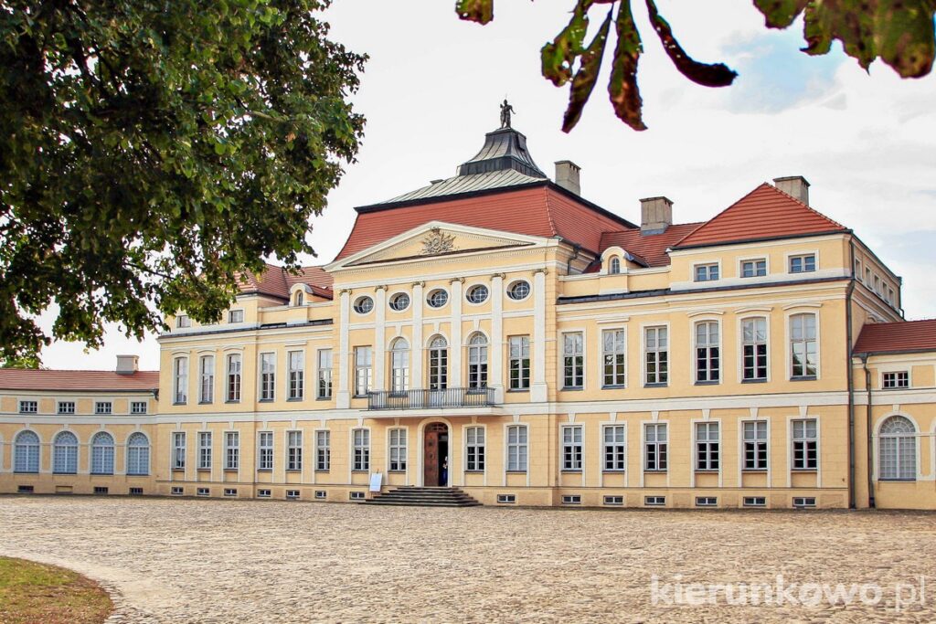 muzeum pałac raczyńskich w rogalinie rezydencja magnacka perła wielkopolski pomnik historii