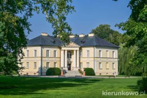 muzeum ziemiaństwa w dobrzycy pałac w dobrzycy