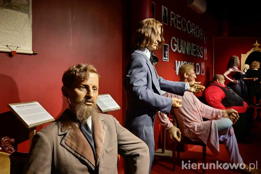 Sienkiewicz i Chopin w Muzeum Figur Woskowych w Międzyzdrojach