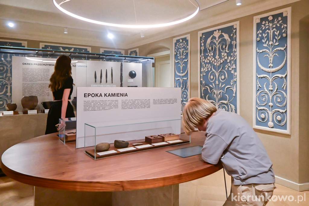 Muzeum w Lewkowie standardowo zwiedza się indywidualnie