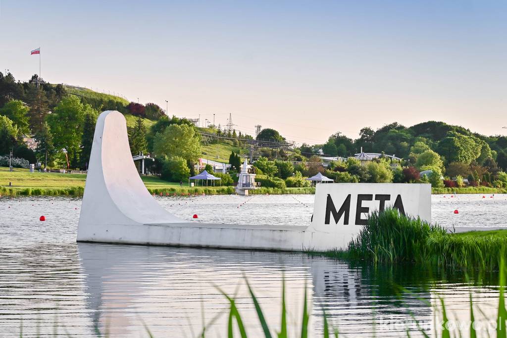 Meta toru regatowego we wschodniej części jeziora Maltańskiego Malta w Poznaniu atrakcje