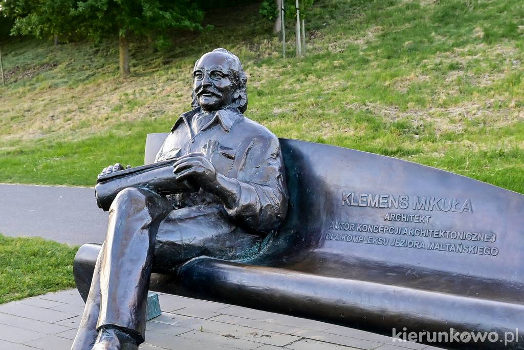 Ławeczka Klemensa Mikuły na poznańskiej Malcie