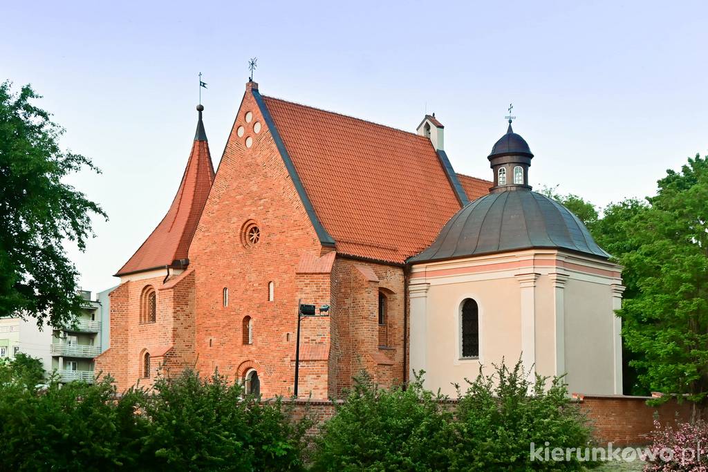 Kościół pw. Świętego Jana Jerozolimskiego za Murami na poznańskiej Malcie (XII-XIII w., dawny kościół joannitów - kawalerów maltańskich)