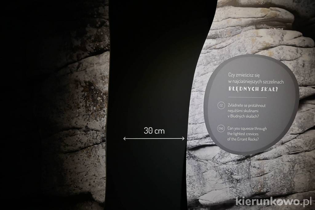 Szczelina w Błędnych Skałach - przetestuj ją w muzeum