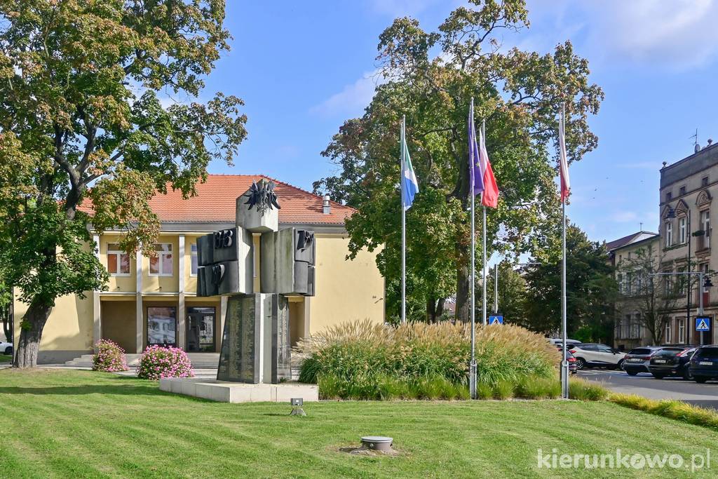 Plac Stanisława Reszki w Buku