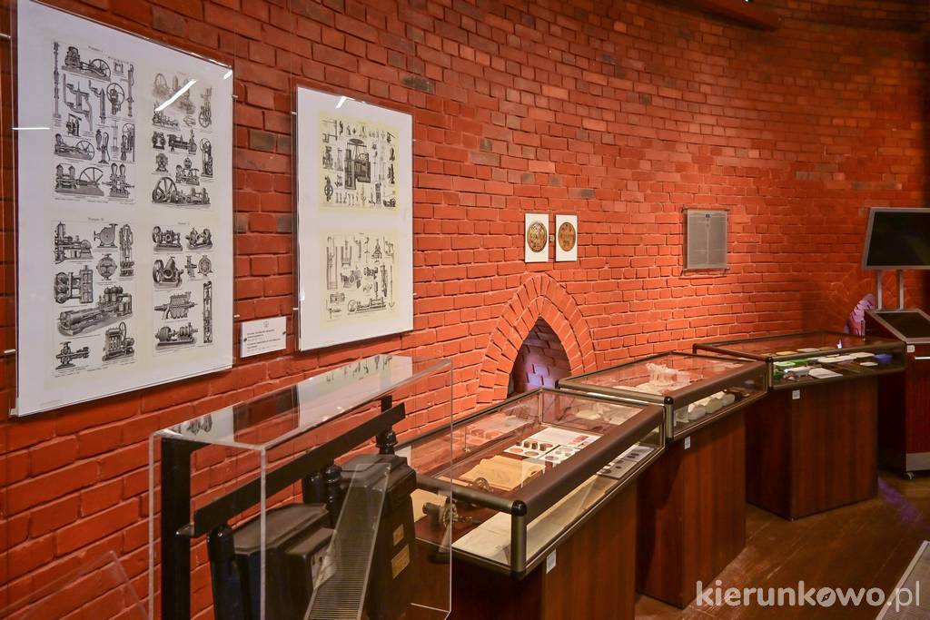 Ekspozycja zbiorów muzealnych w Muzeum Wodociągów w Bydgoszczy (wewnątrz zabytkowej wieży ciśnień)