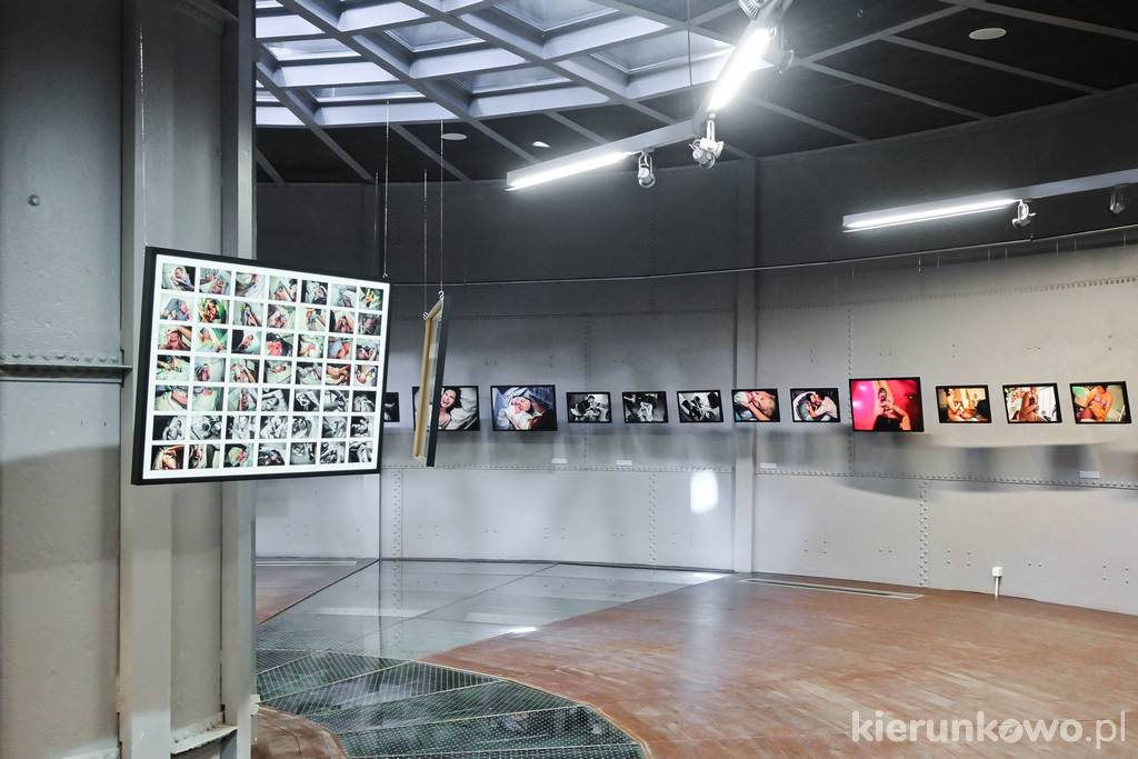 Jedna z wystaw czasowych w Wieży Ciśnień (wewnątrz dawnego zbiornika wody)