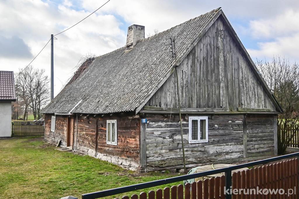 Drewniana chałupa w Józefowie k. Chocza