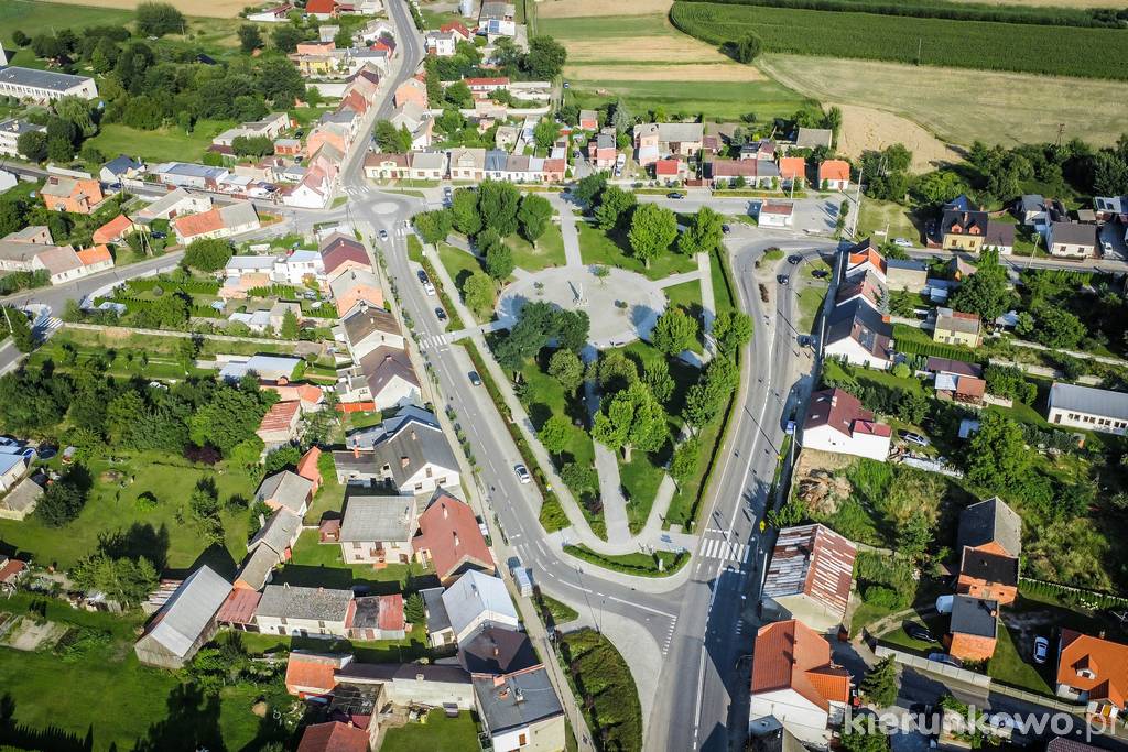 Plac 1 Maja w Choczu z lotu ptaka