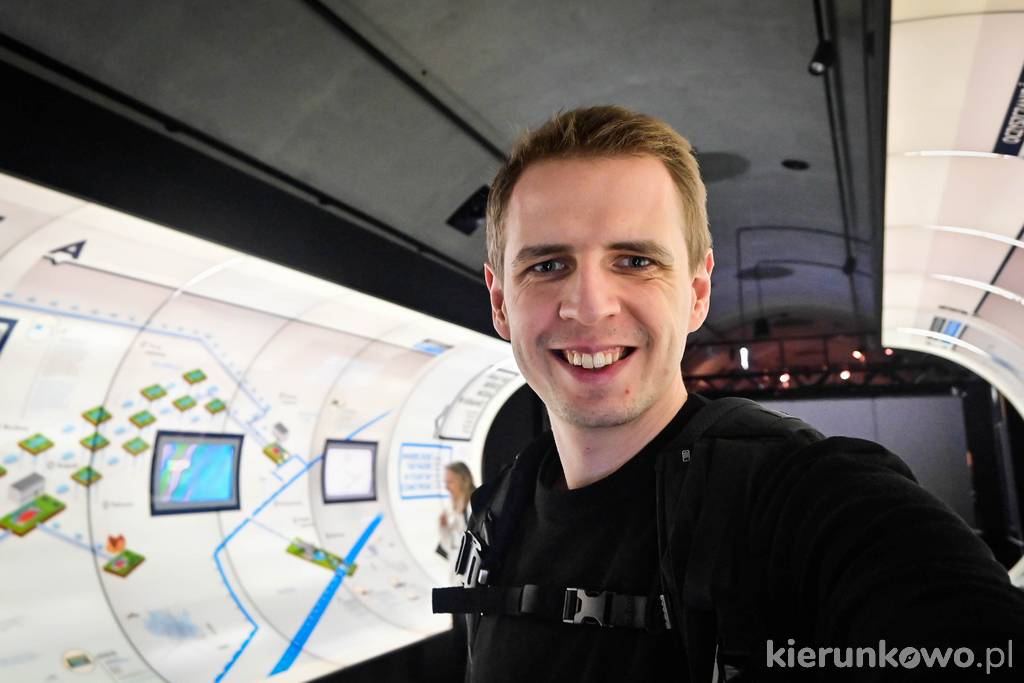 Hydropolis Wrocław to mój świat! Z branżą wodociągową jestem na co dzień związany zawodowo:) Marcin Krawczyk kierunkowo.pl mikropodróżnik