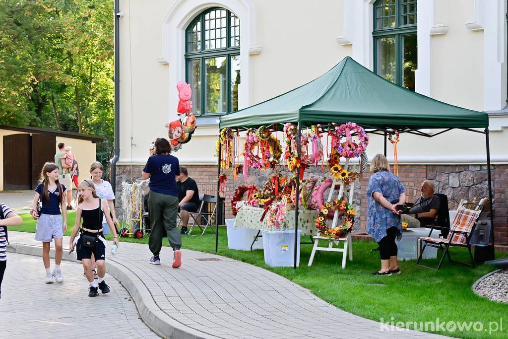 Festyn "Skrzynki Pełne Smaków"