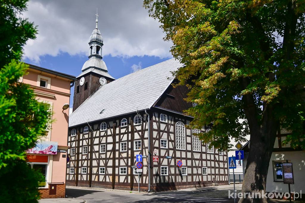 Muzeum Pożarnictwa w Rakoniewicach mieści m. in. w dawnym zborze protestanckim